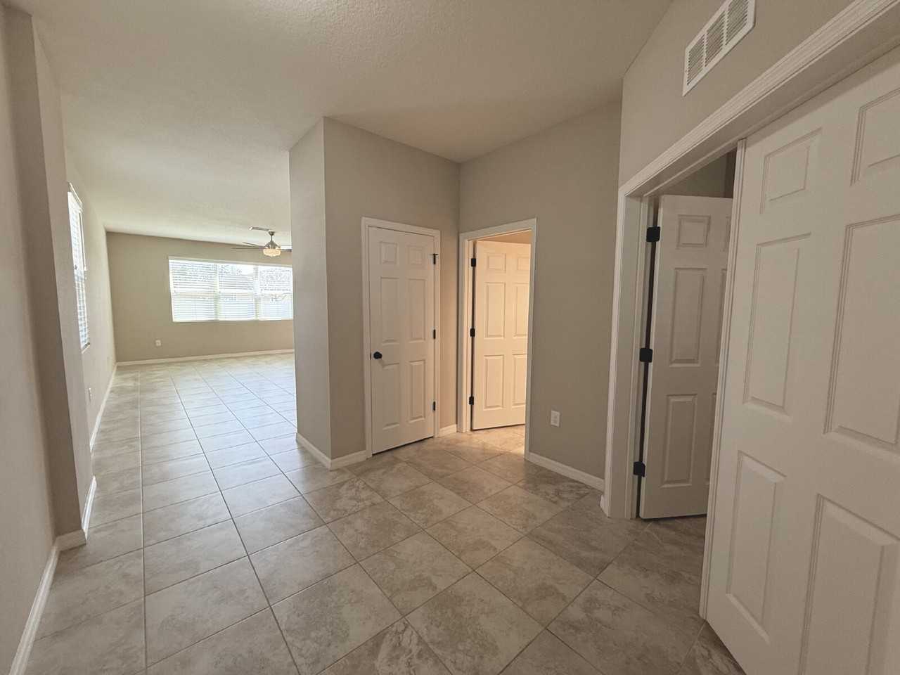 1946 Hidden Springs Dr - Photo 3 of 38