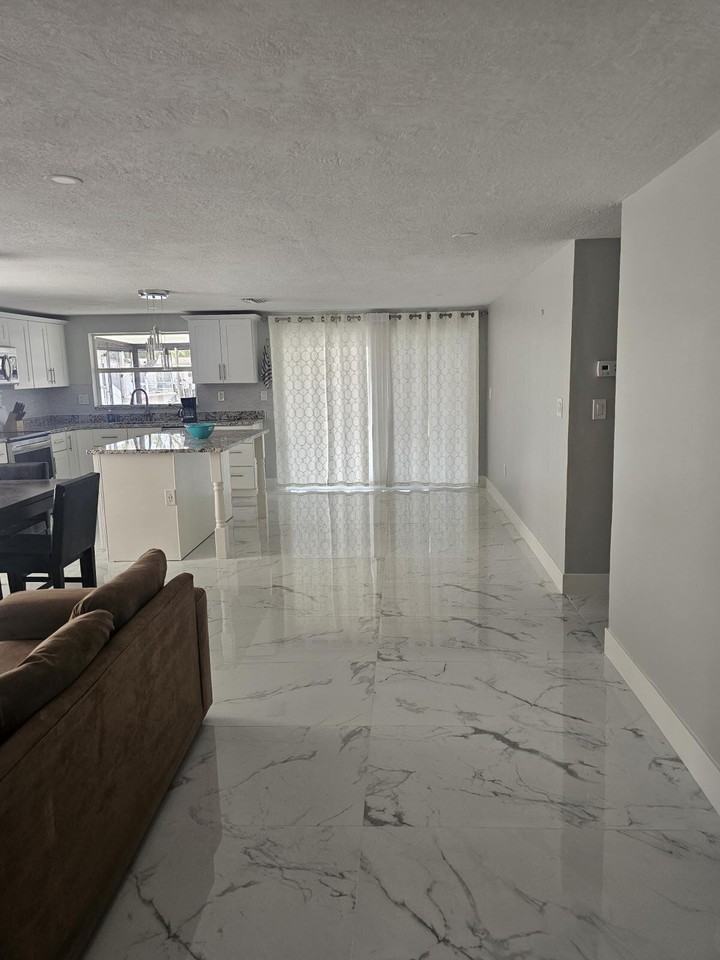 4931 Pompano Dr - Photo 3 of 17