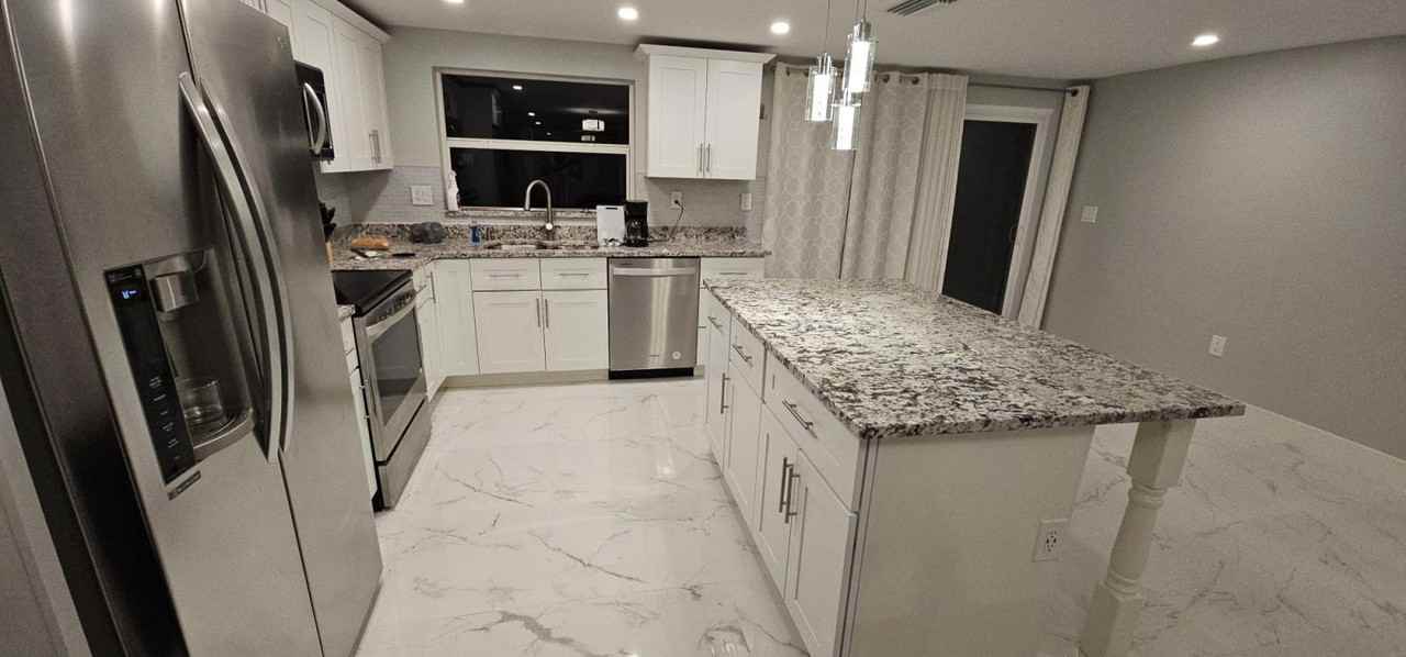 4931 Pompano Dr - Photo 5 of 17