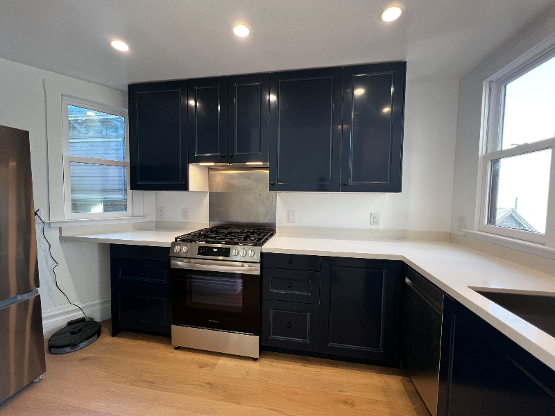 1070 Haight St #3 - Photo 2 of 5