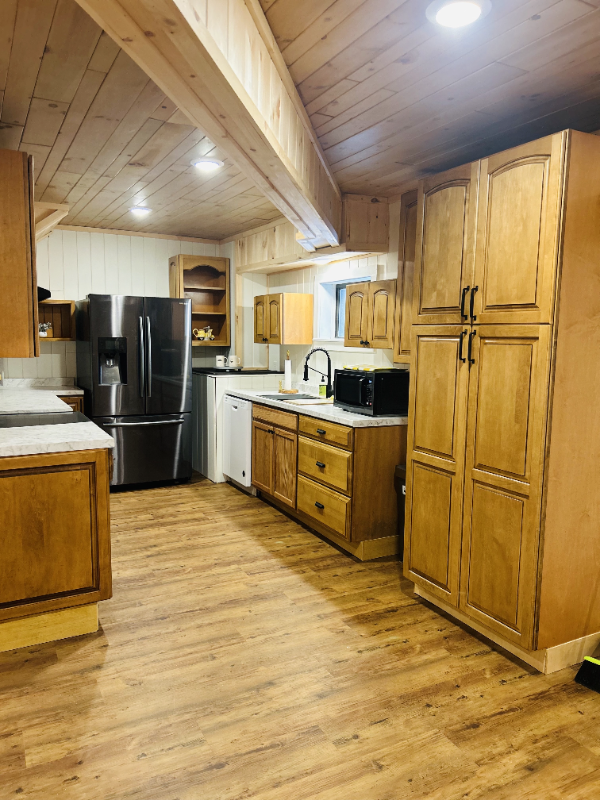 446 Cottage Dr #B - Photo 2 of 12
