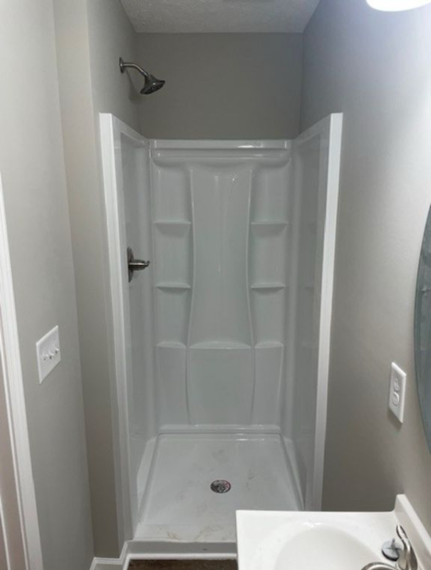 300 8th Ave Sw #300 - Photo 3 of 13