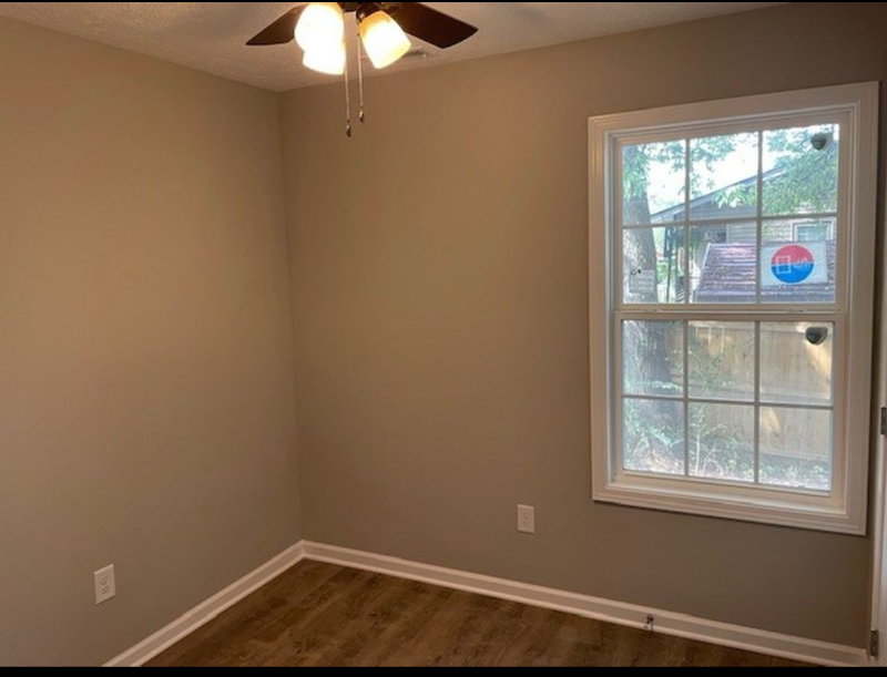 300 8th Ave Sw #300 - Photo 7 of 13