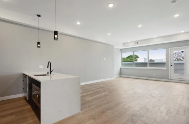 1314 N Marston St #18 - Photo 5 of 20