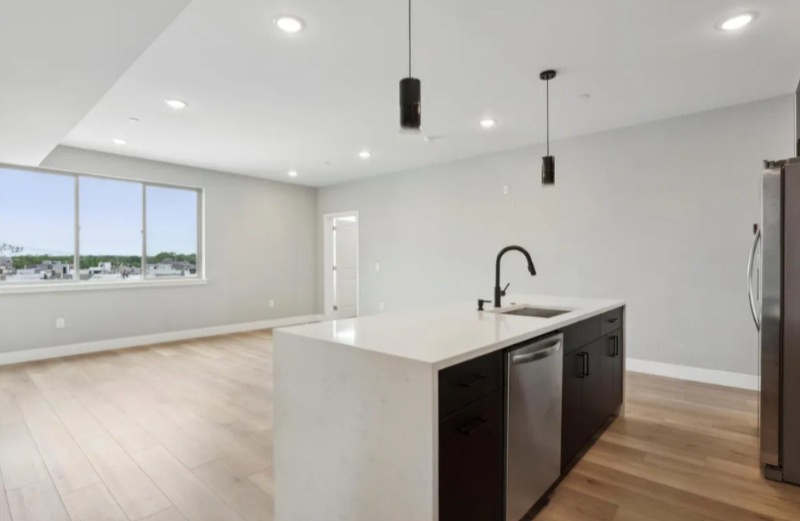 1314 N Marston St #18 - Photo 7 of 20