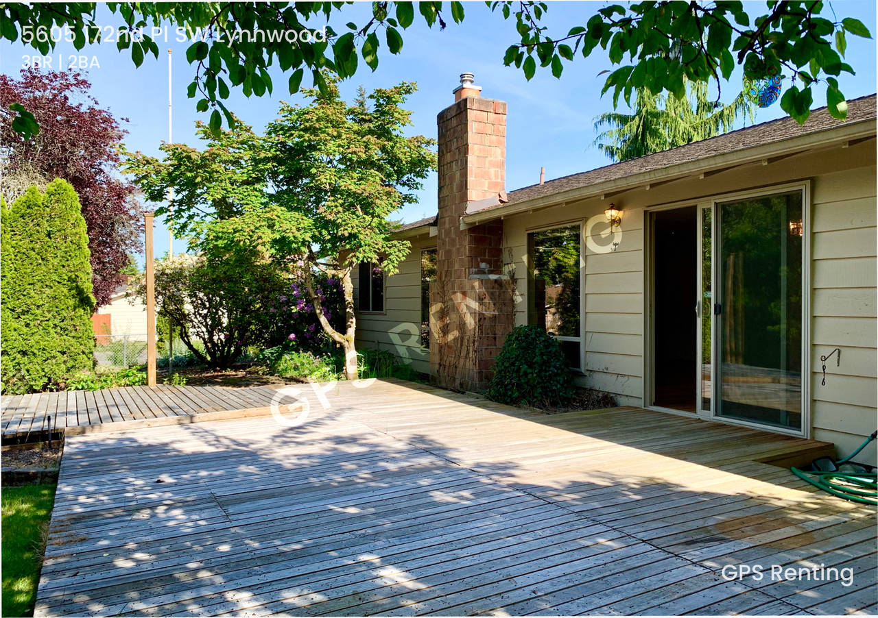 5605 172nd Pl Sw - Photo 3 of 26