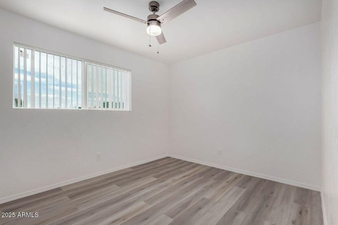 Jovial - Photo 5 of 26