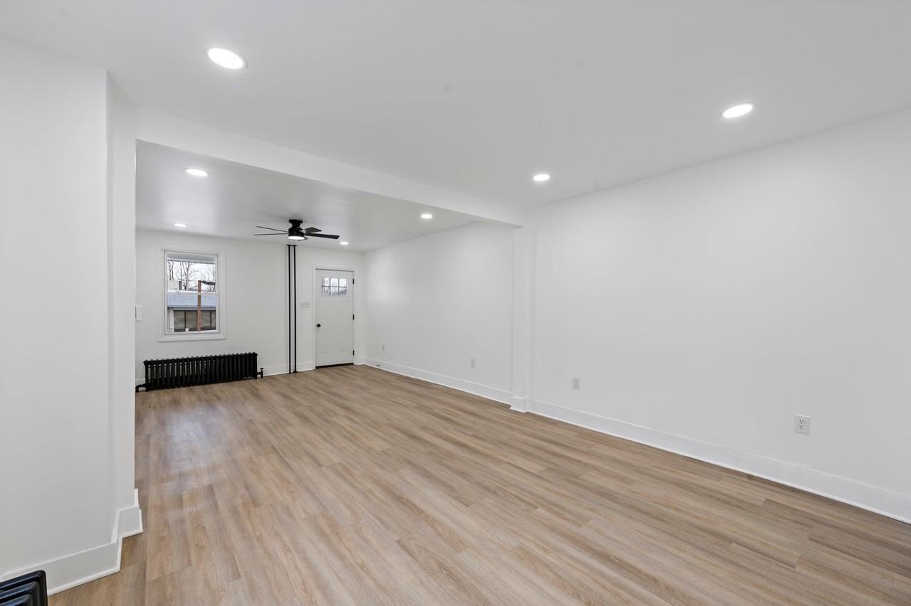 348 N 1st St - Photo 5 of 13