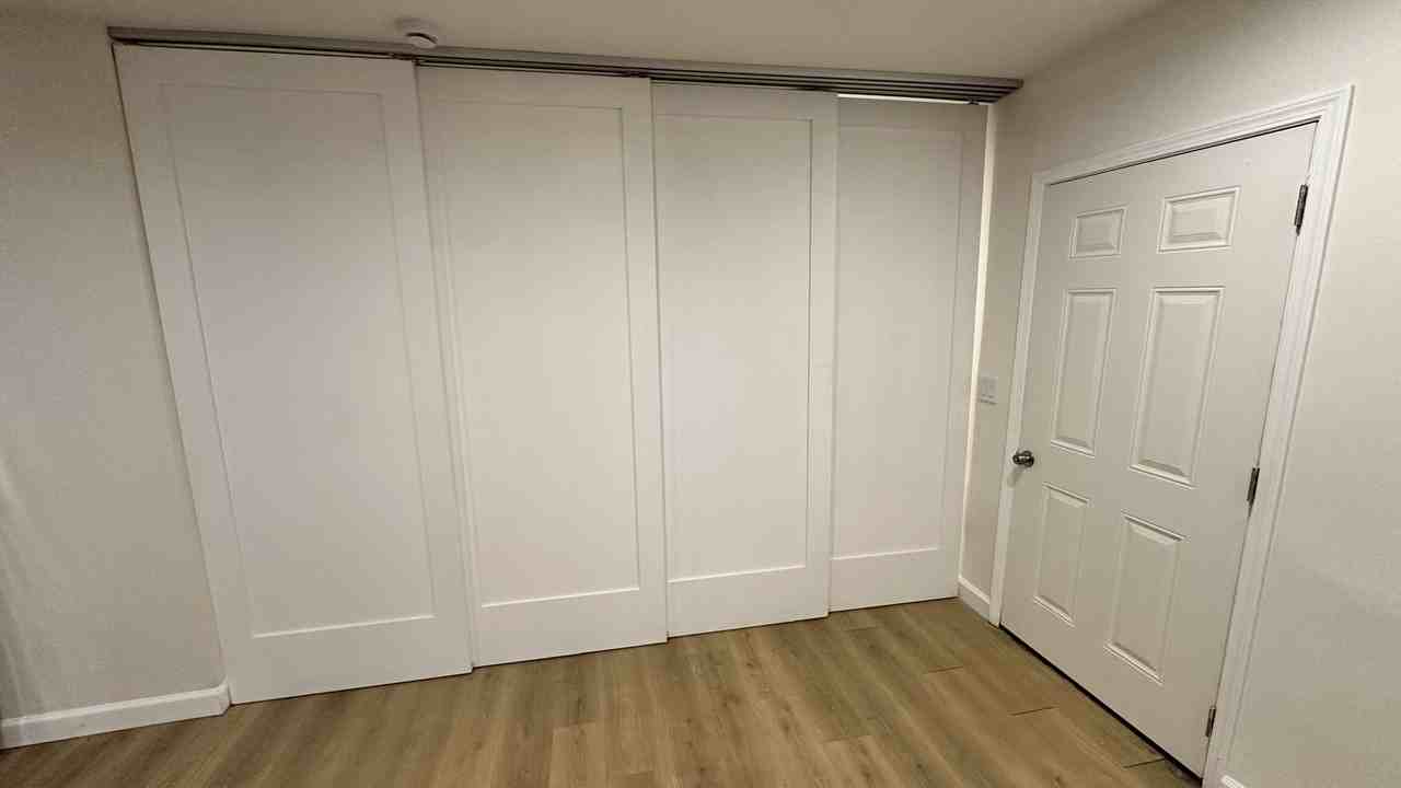 8223 Cimarron St - Photo 3 of 13