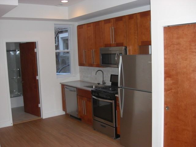 2713 West Girard Avenue - Photo 2 of 11