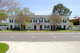 2010 E. Pembroke Ave - Photo 1 of 1