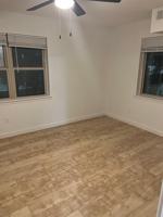 featured image of 1015 E Hurd St
