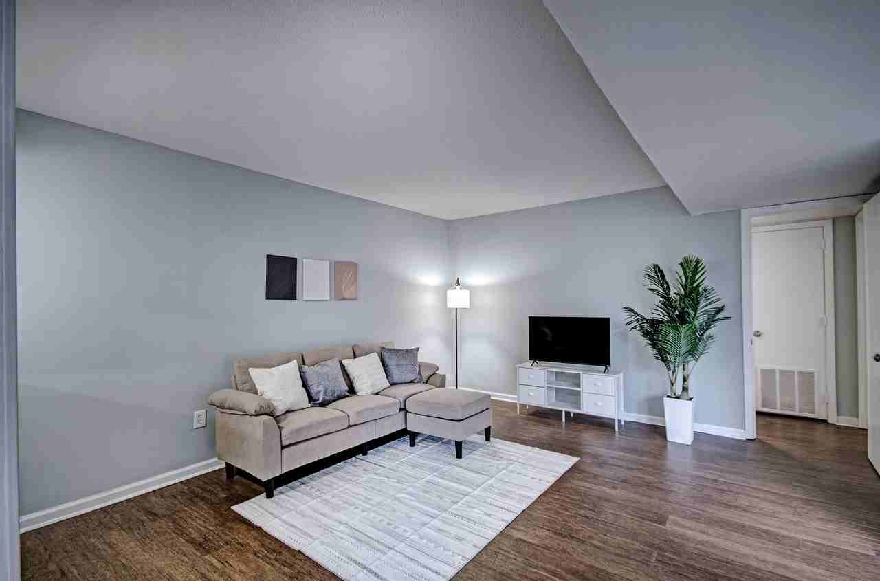 McDowell Enclave - Photo 2 of 50