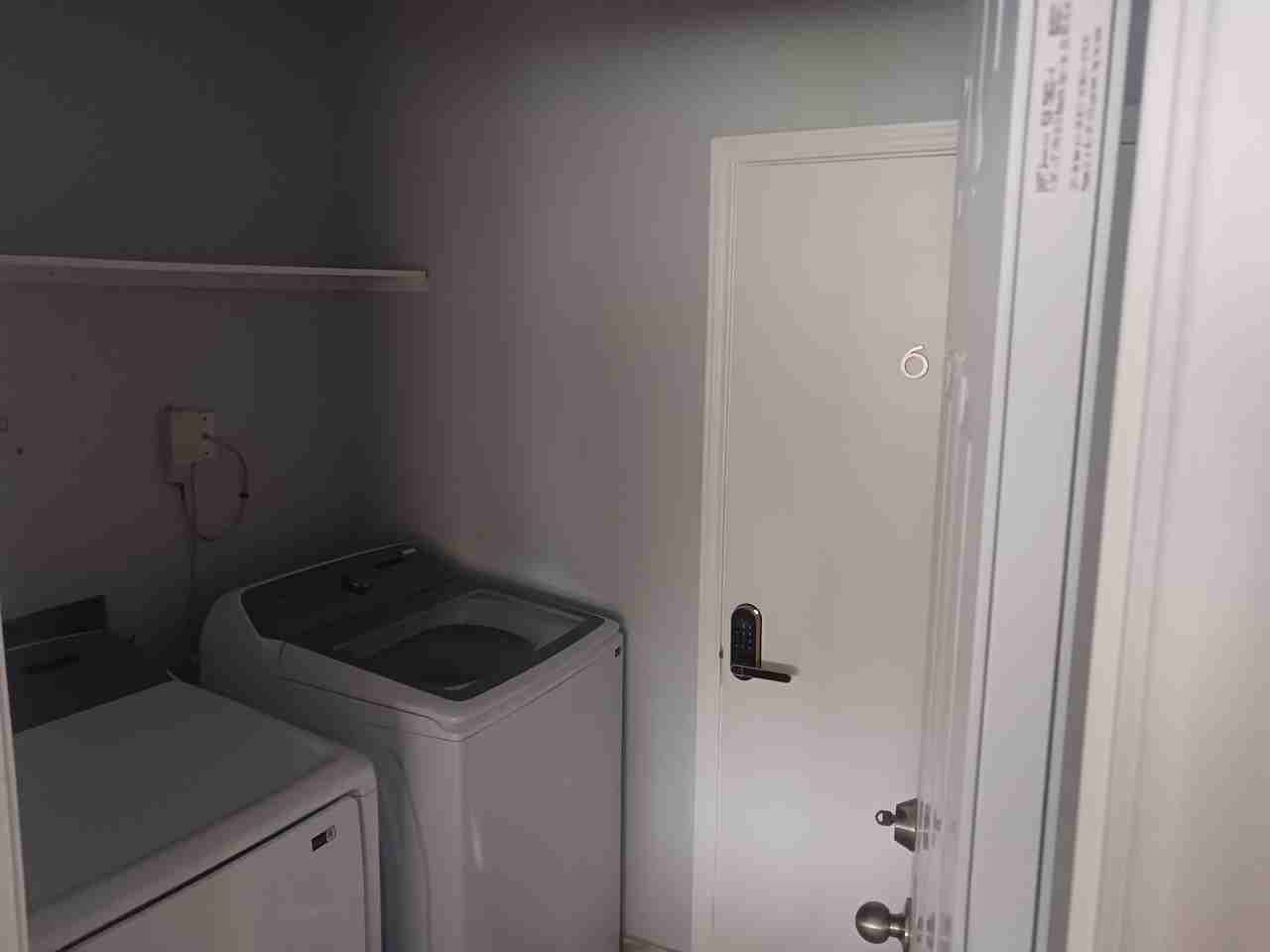 1814 Mill Pond Circle - Photo 5 of 32