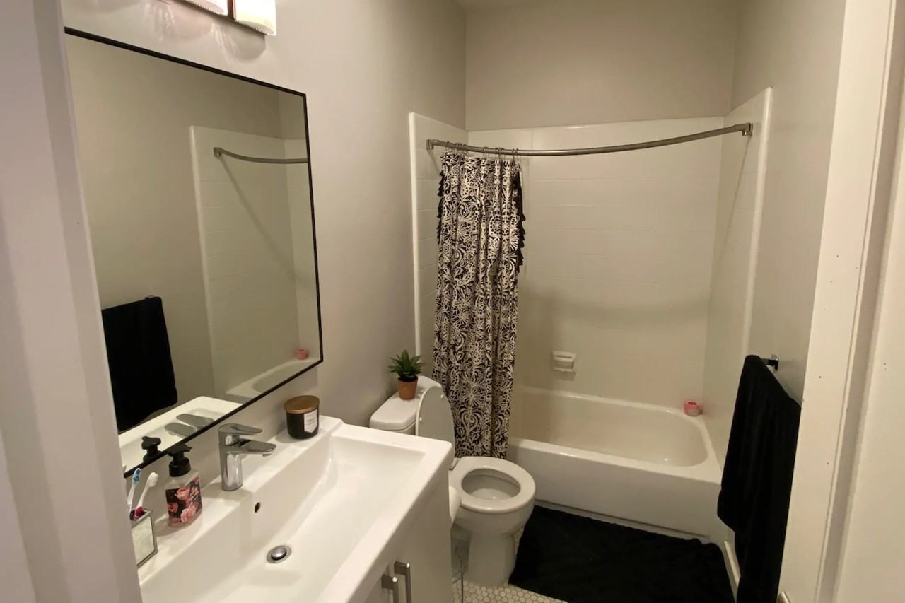 1908 Filbert St 3rd Fl - Photo 3 of 19