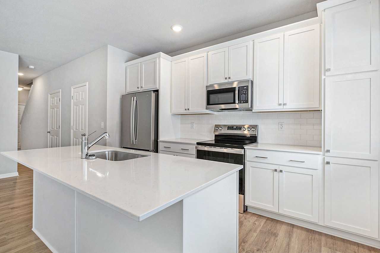 1304 Timber Hollow Ct - Photo 5 of 18