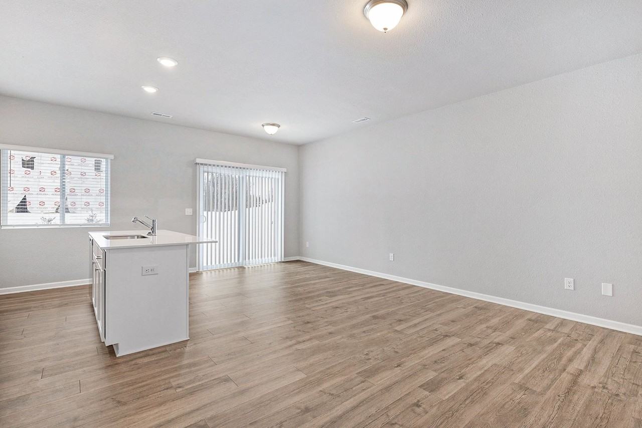 1304 Timber Hollow Ct - Photo 6 of 18