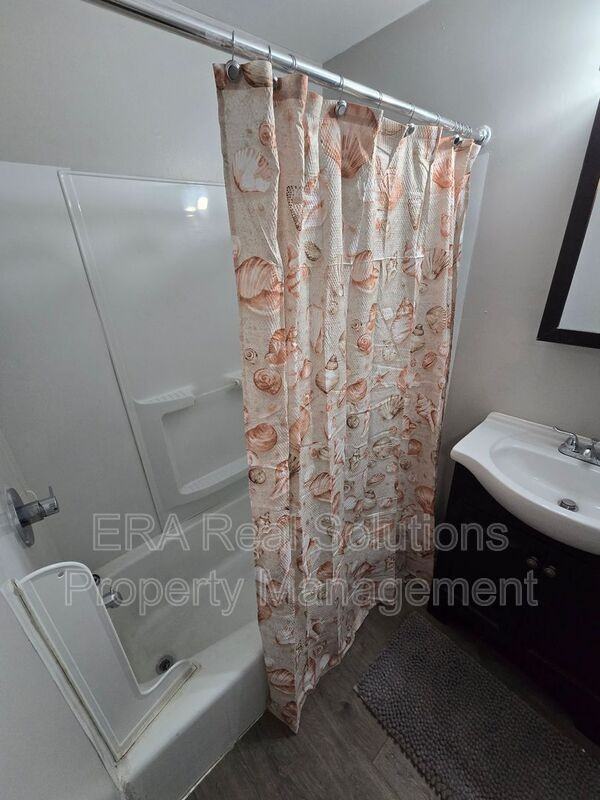 1624 E 25th Ave - Photo 3 of 18