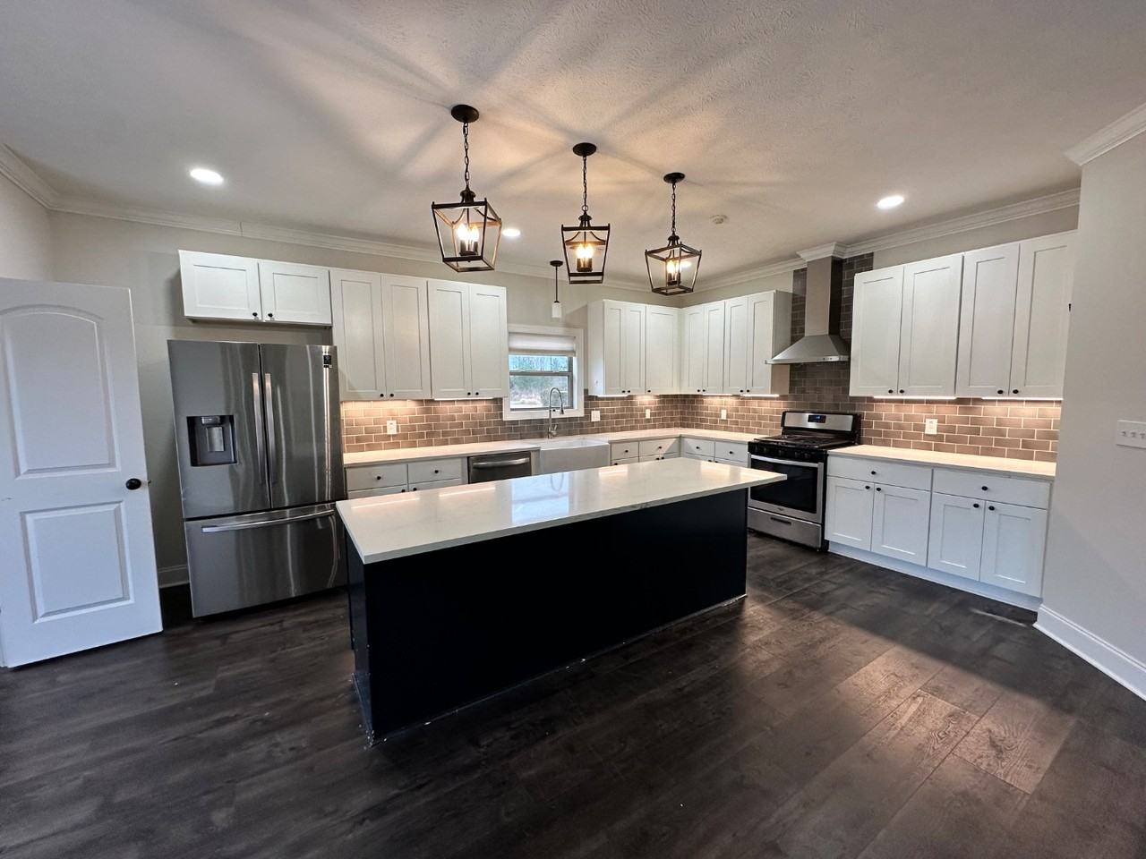 3918 Old Wolfe Rd - Photo 4 of 20