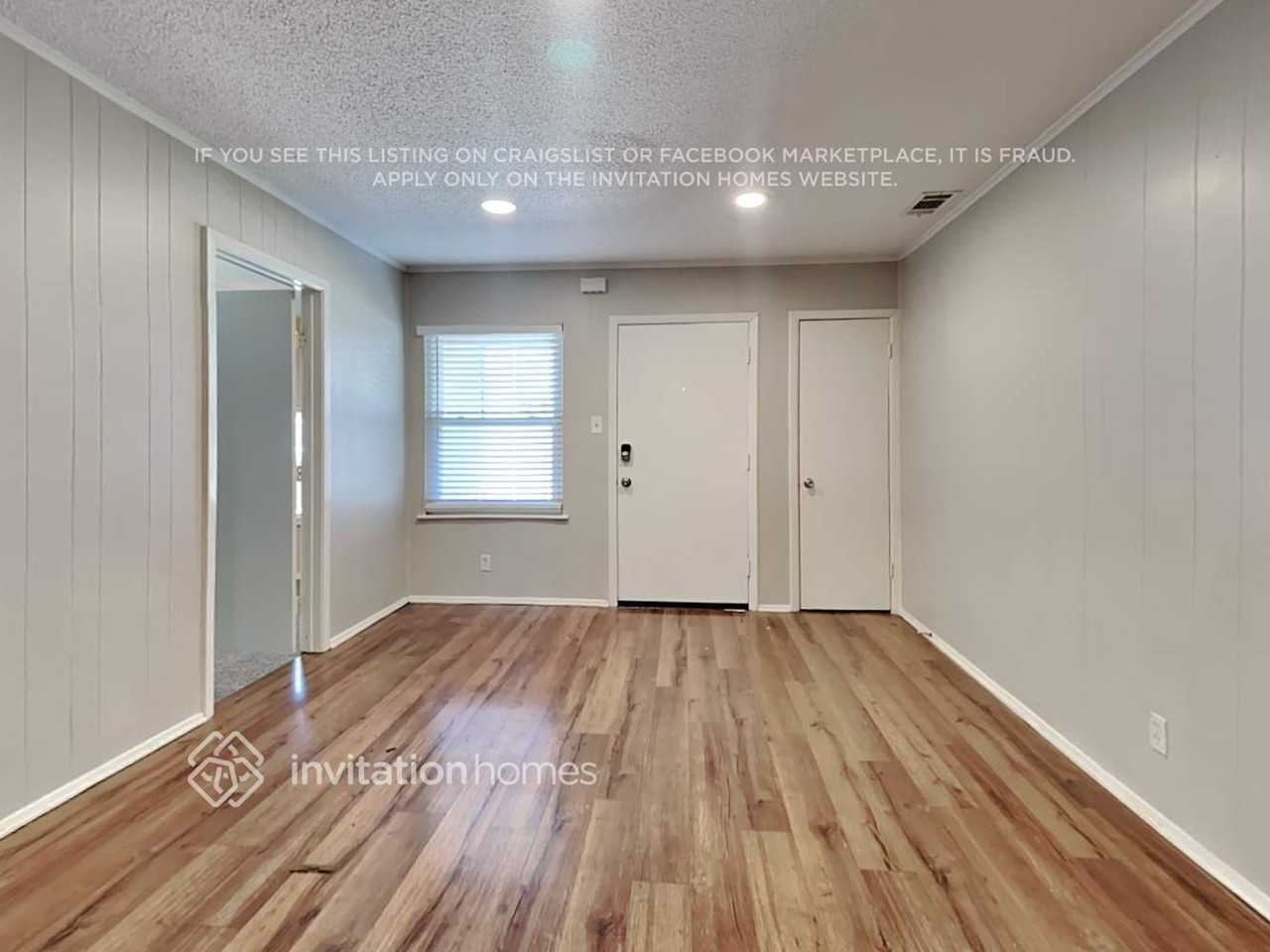 807 Woodleigh Dr - Photo 4 of 18