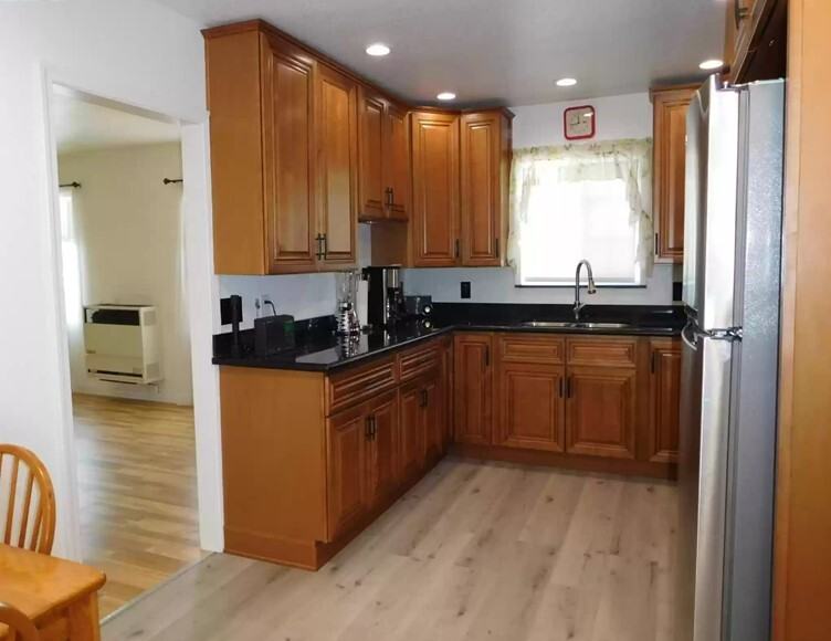 1774 Bancroft Ave - Photo 6 of 23