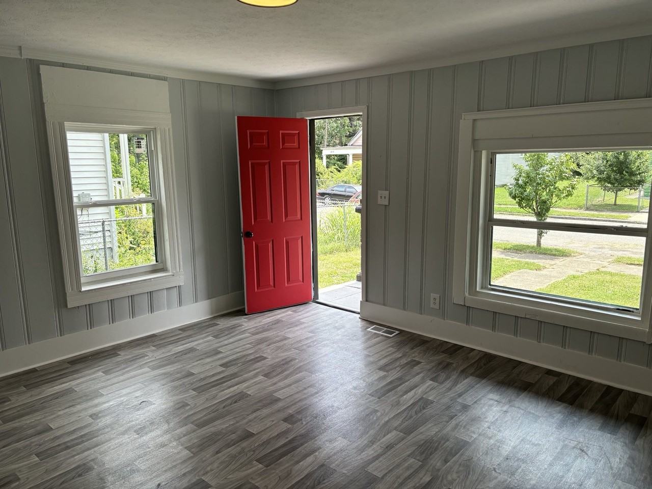 1819 West Kentucky Street - Photo 5 of 11