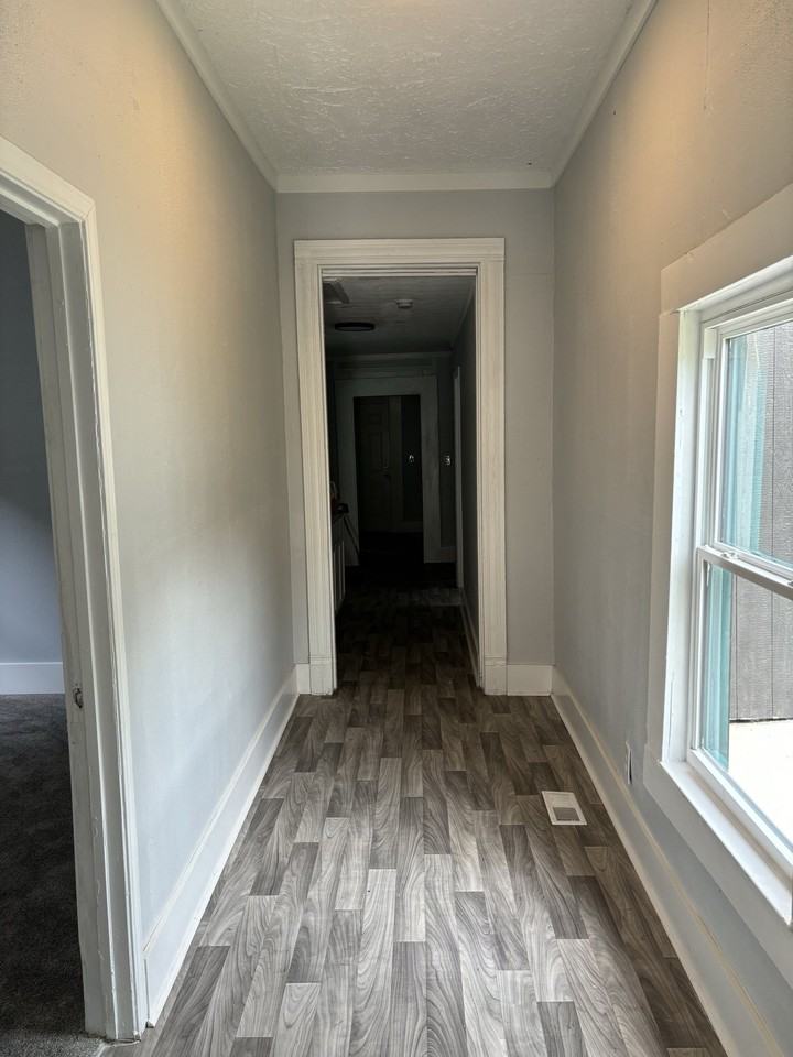 1819 West Kentucky Street - Photo 4 of 11