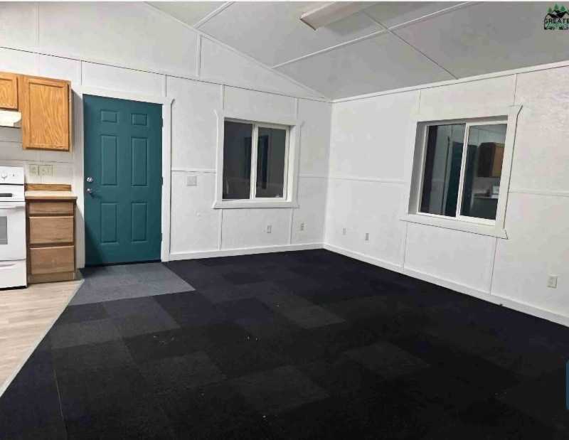 2455 Maria St #A - Photo 3 of 6