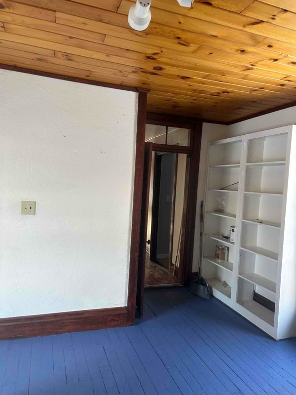 308 N James St - Photo 2 of 13