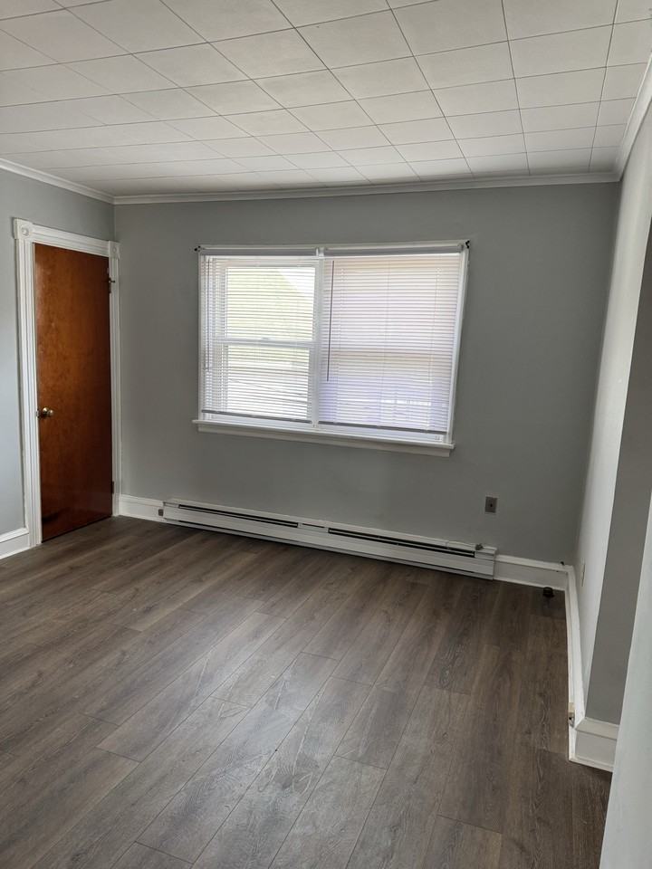 226R Gould St #3 - Photo 4 of 14