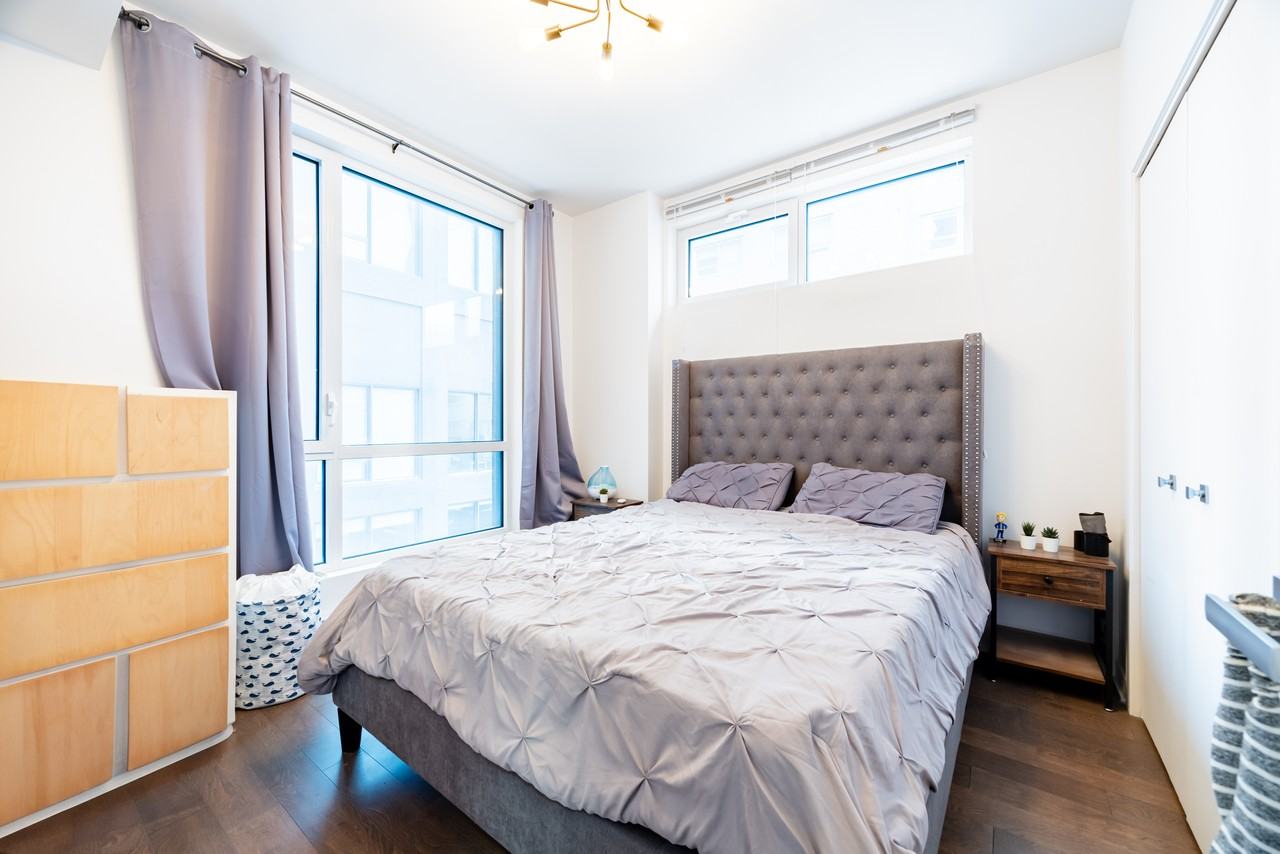 1190 Rue Mackay #707 - Photo 4 of 15