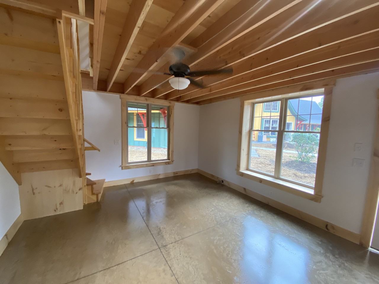 52 Main St - Photo 2 of 30