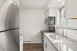 featured image of 1031 Emerson Street