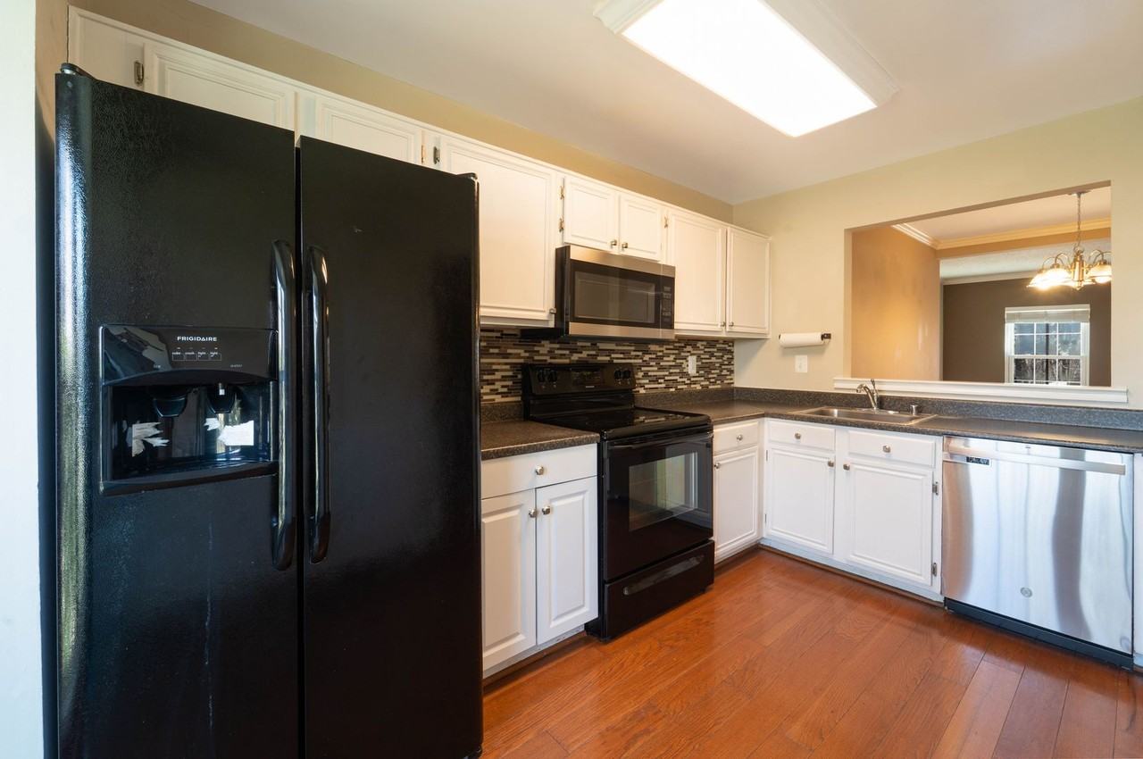 13922 Gunners Pl - Photo 5 of 30