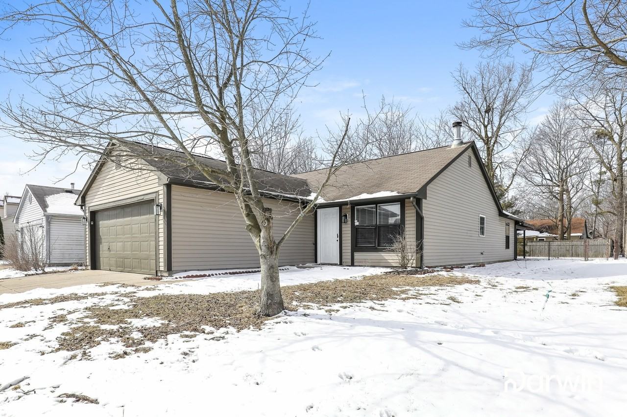 3644 Bearwood Dr - Photo 2 of 15