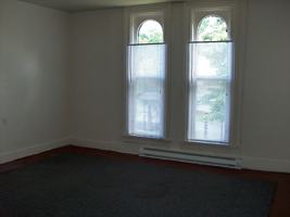 featured image of 911 N 9th St