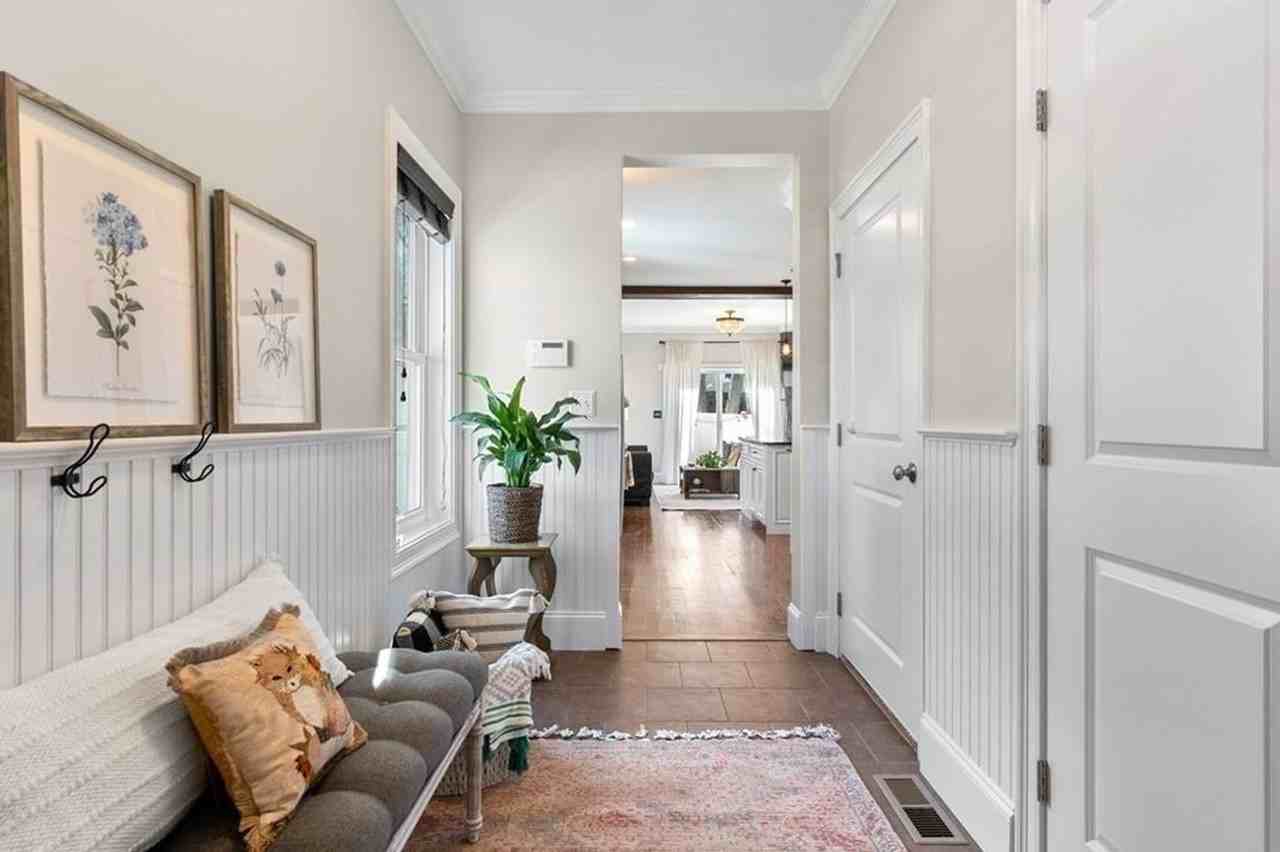 34 Salina Rd - Photo 2 of 39
