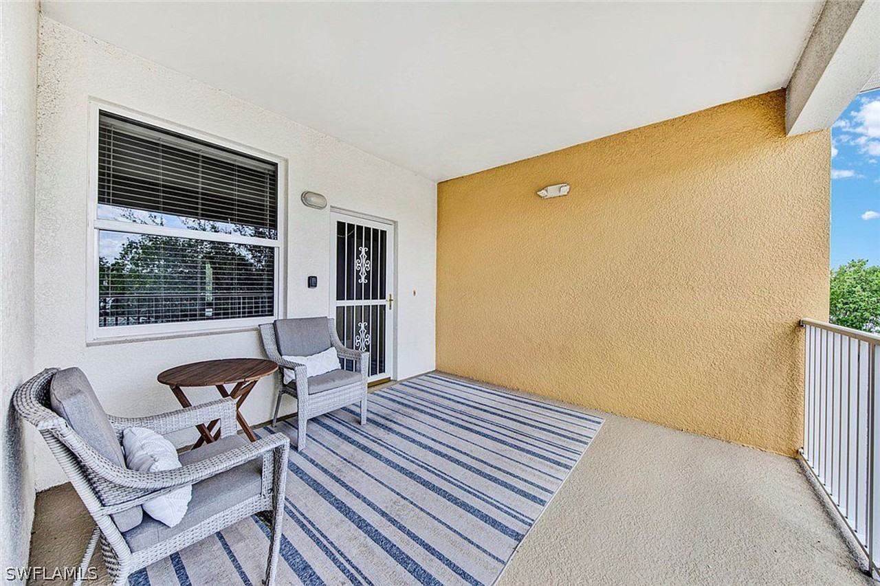 11001 Gulf Reflections Dr - Photo 5 of 22