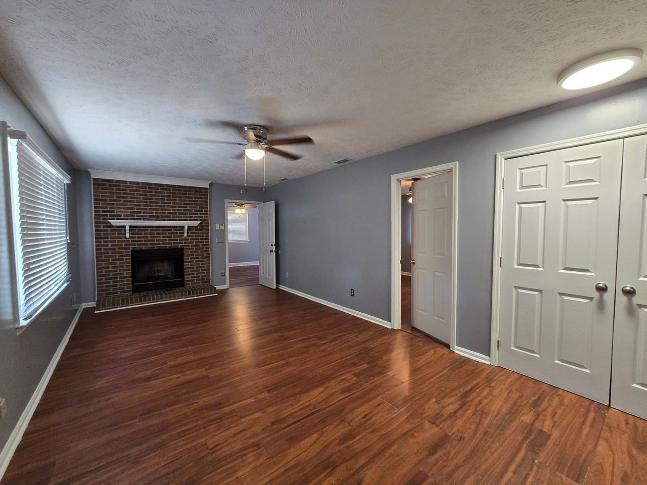 6957 Bone Creek Dr - Photo 5 of 33