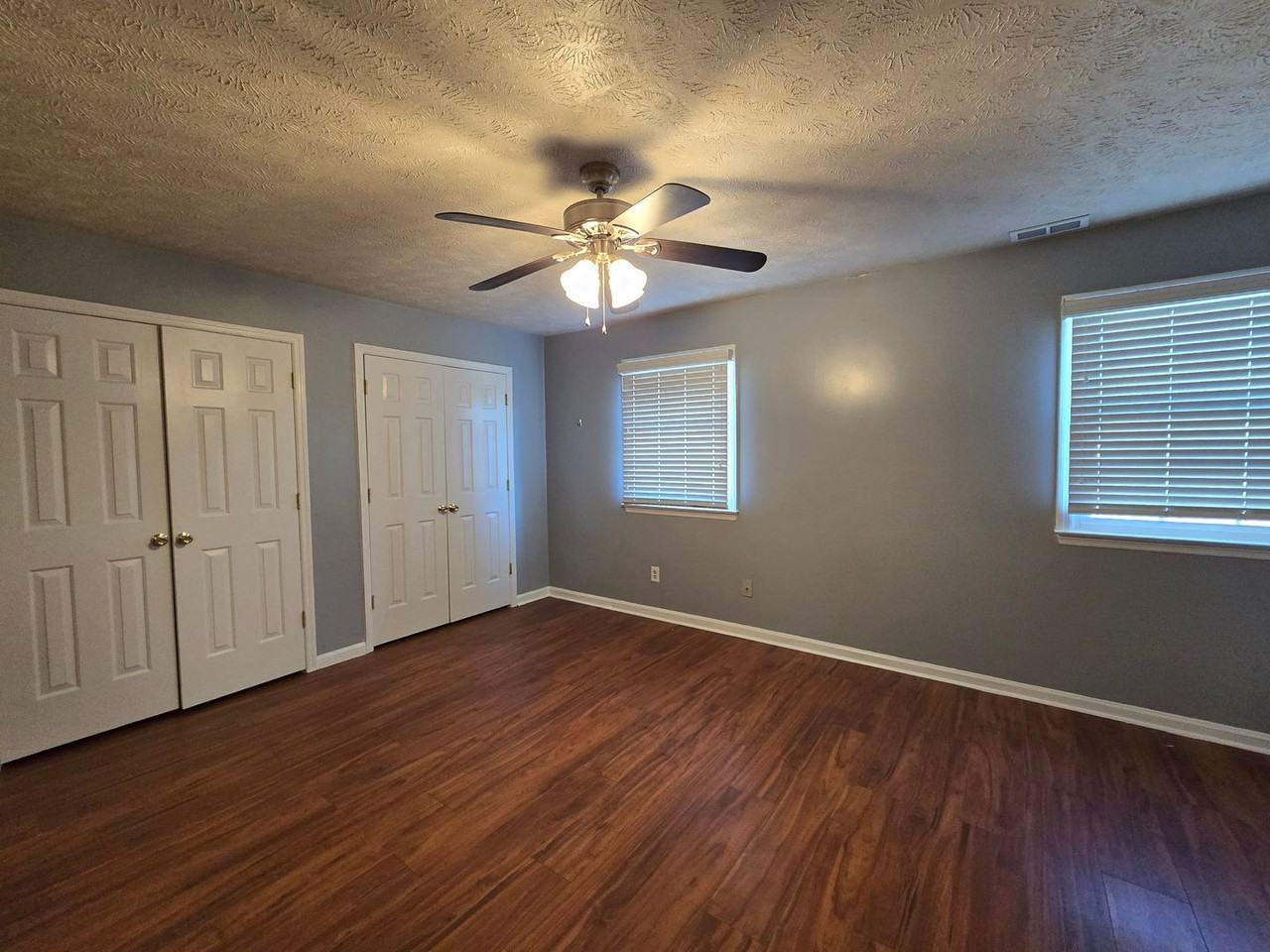 6957 Bone Creek Dr - Photo 7 of 33