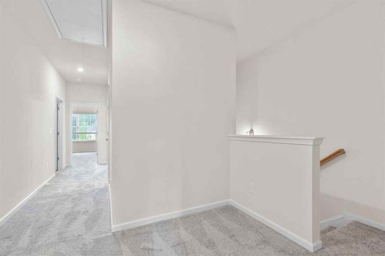 265 Dupont Dr - Photo 7 of 21