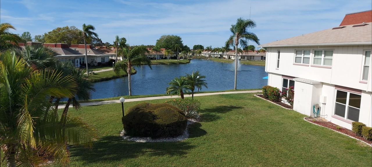 4352 Tahitian Gardens Cir #P - Photo 2 of 12