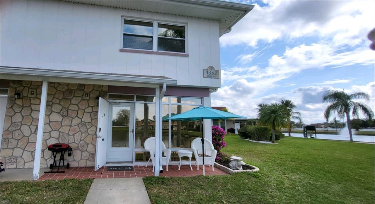 4352 Tahitian Gardens Cir #P - Photo 3 of 12