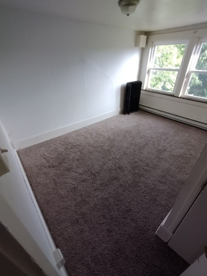 343 Linden Ave #3 - Photo 2 of 6