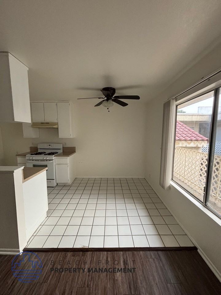 1547 W. 261st St. - Photo 7 of 10