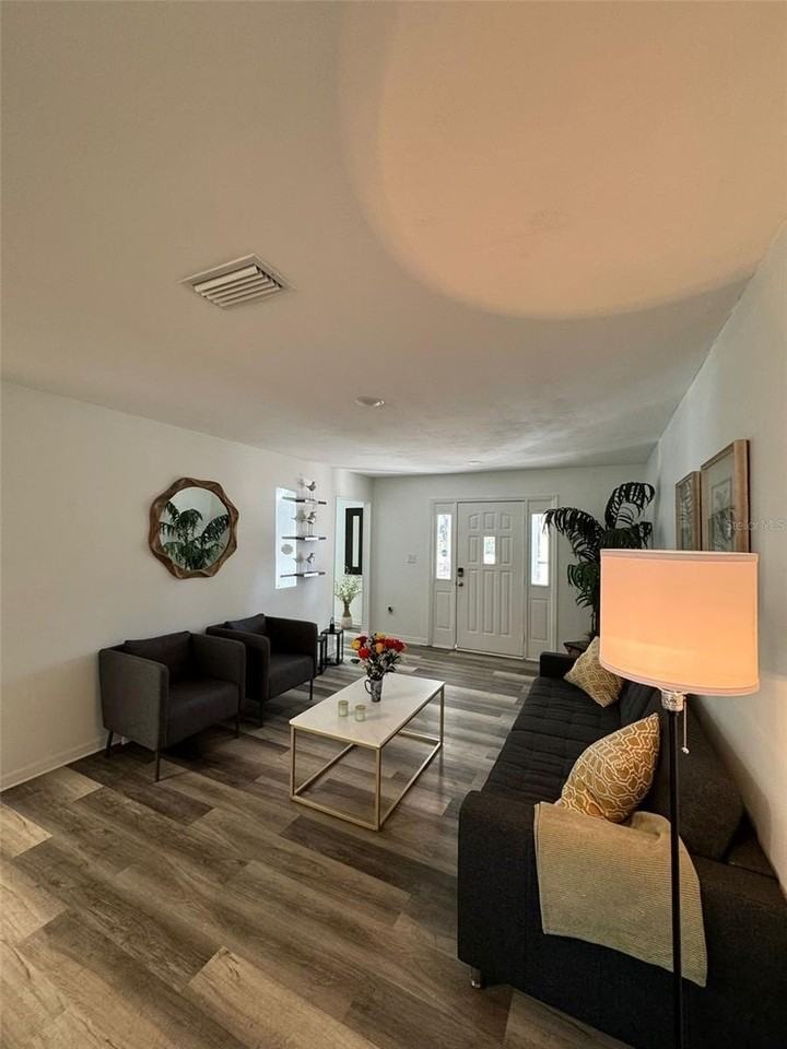 20164 Se 115th Ct - Photo 3 of 33