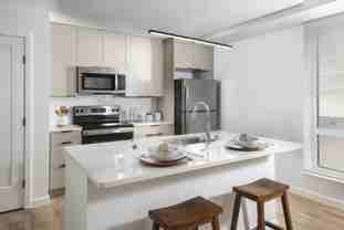 202 Queen - Photo 1 of 1