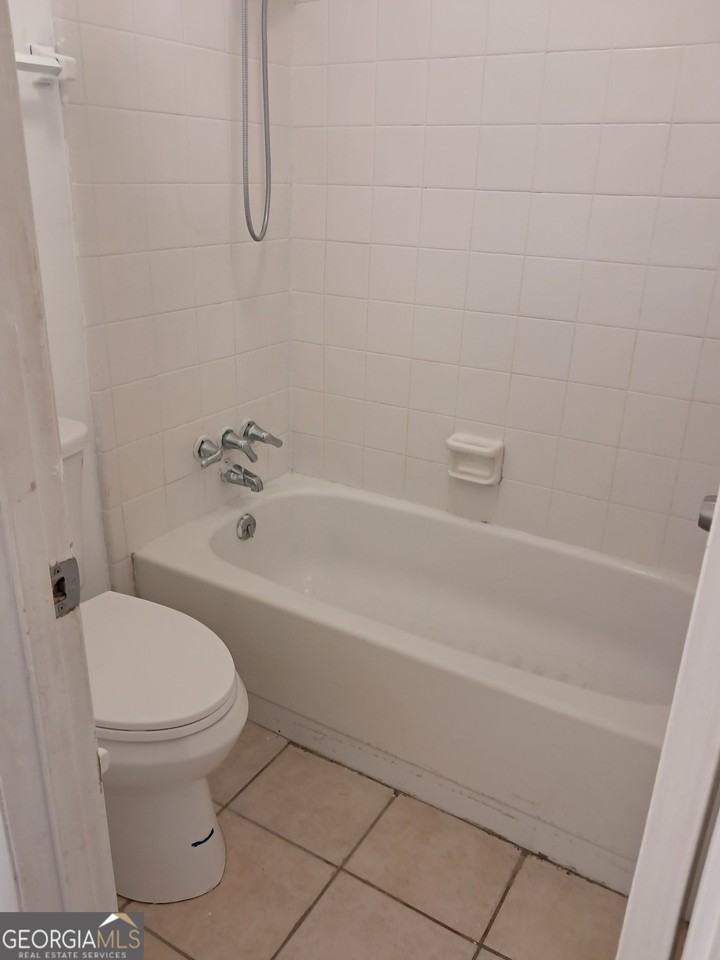 1010 Summit North Dr Ne - Photo 4 of 6