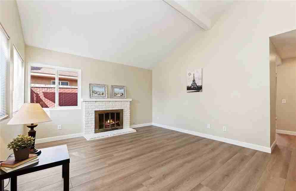 3665 Taft St - Photo 2 of 11