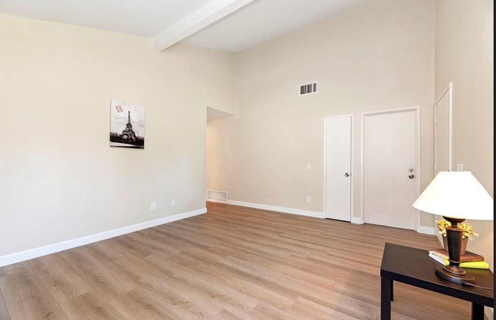3665 Taft St - Photo 3 of 11
